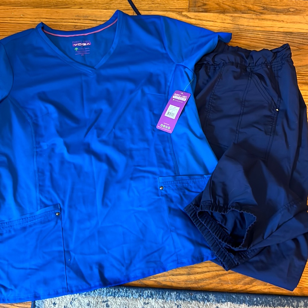 Scrub Set!